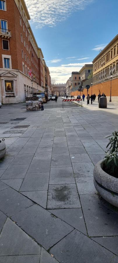 Maison D'aquino Rome