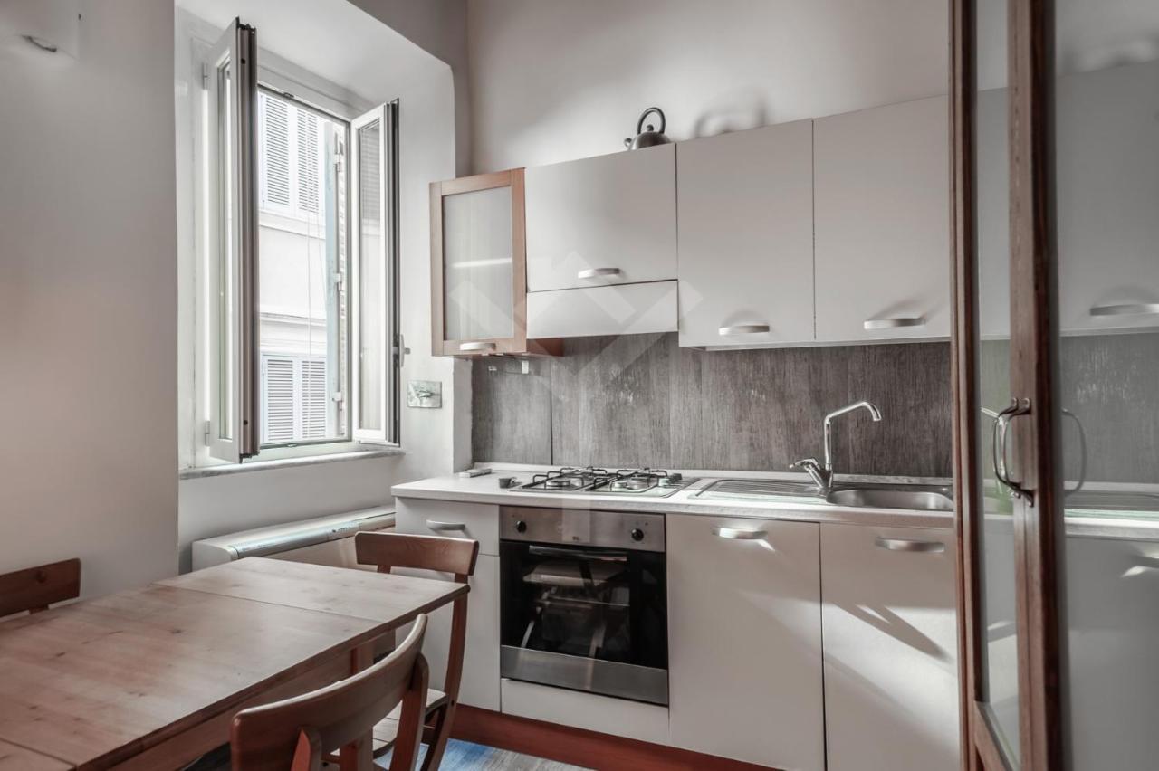 Vicolo Savelli Apartamento