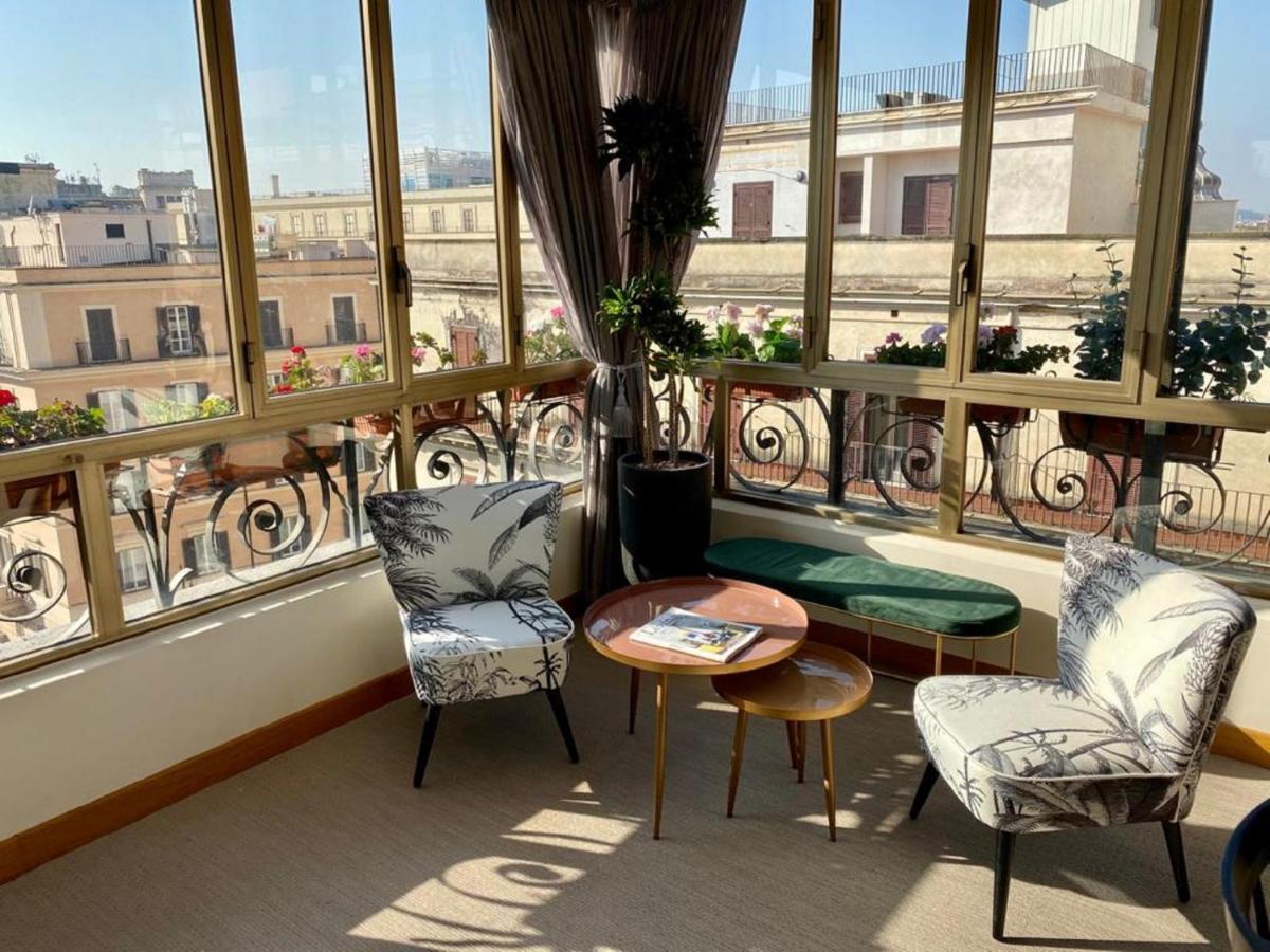 Hotell Tritone