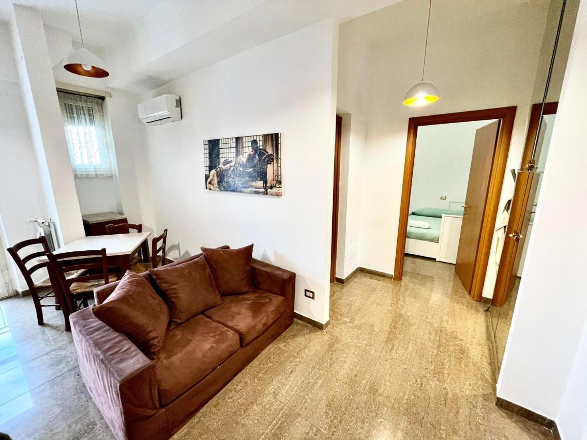 Interno Dieci Apartamento *