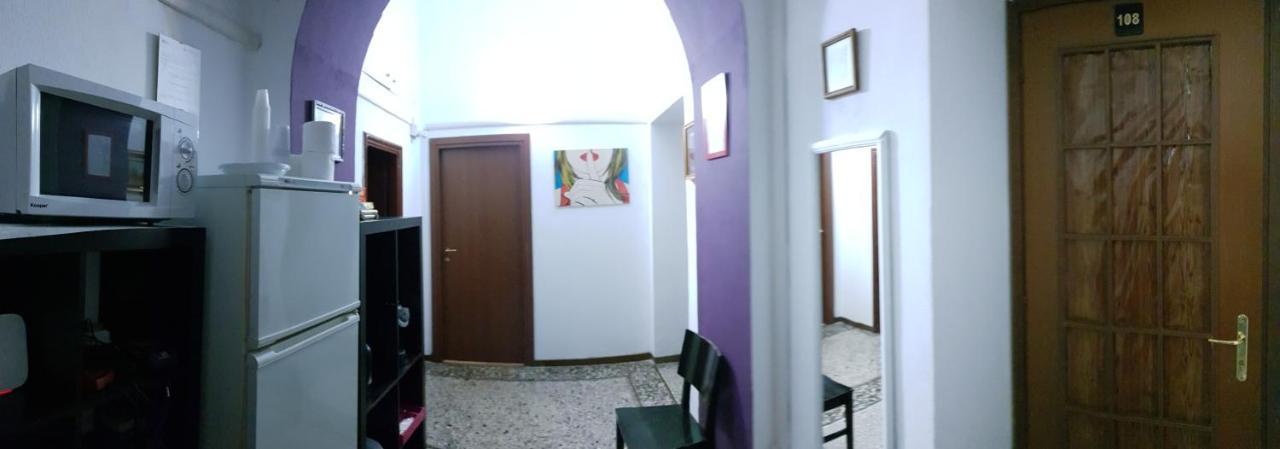 Pensión Ava