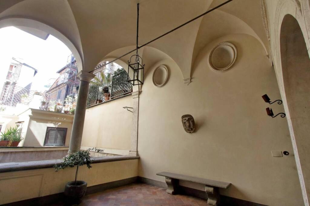 Arco De Cenci *