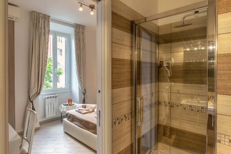 Rome Central Rooms Affittacamere 3*
