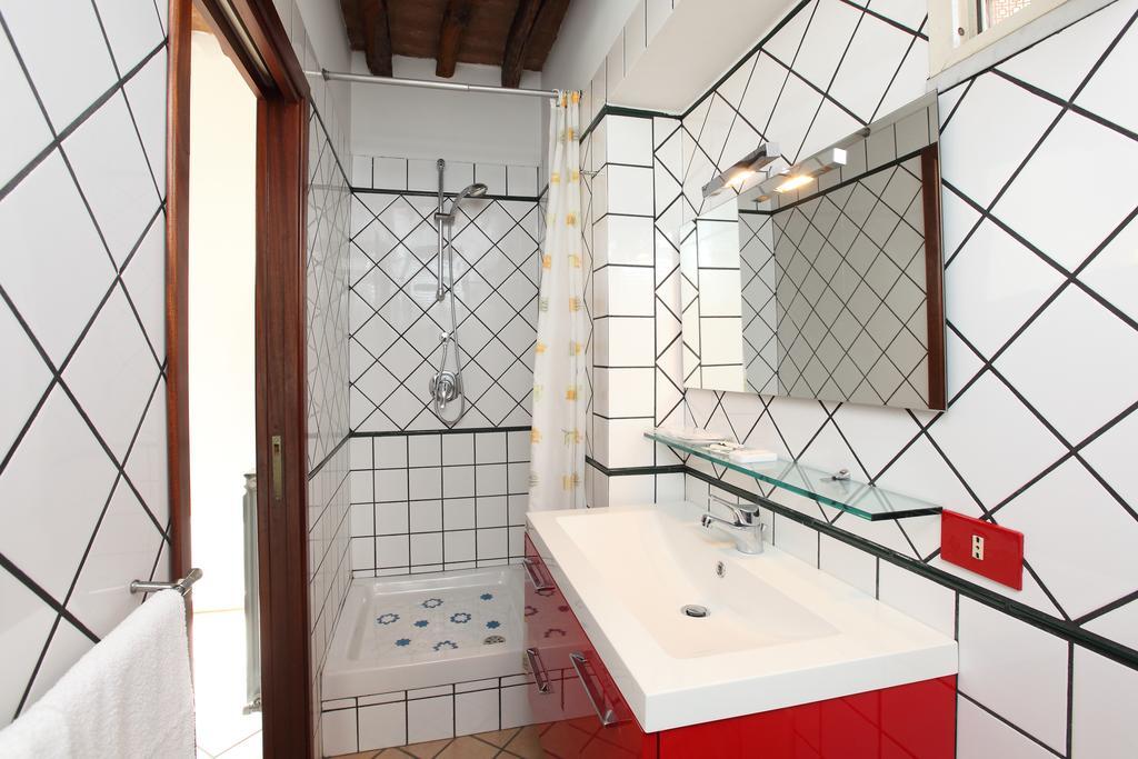 Residenza Torre Paolina Guest house