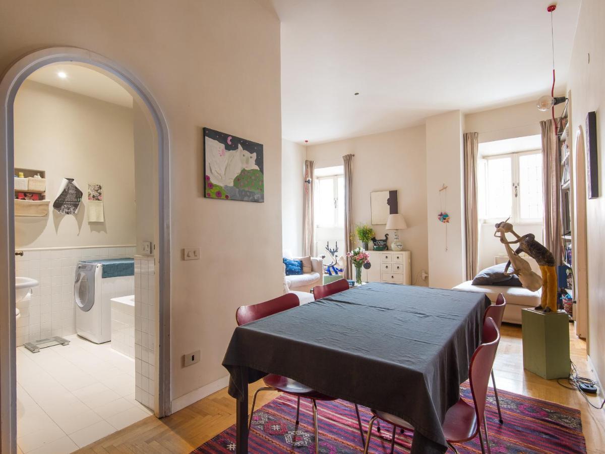 Apartamento Coronari Enchanting Two Bedroom Roma