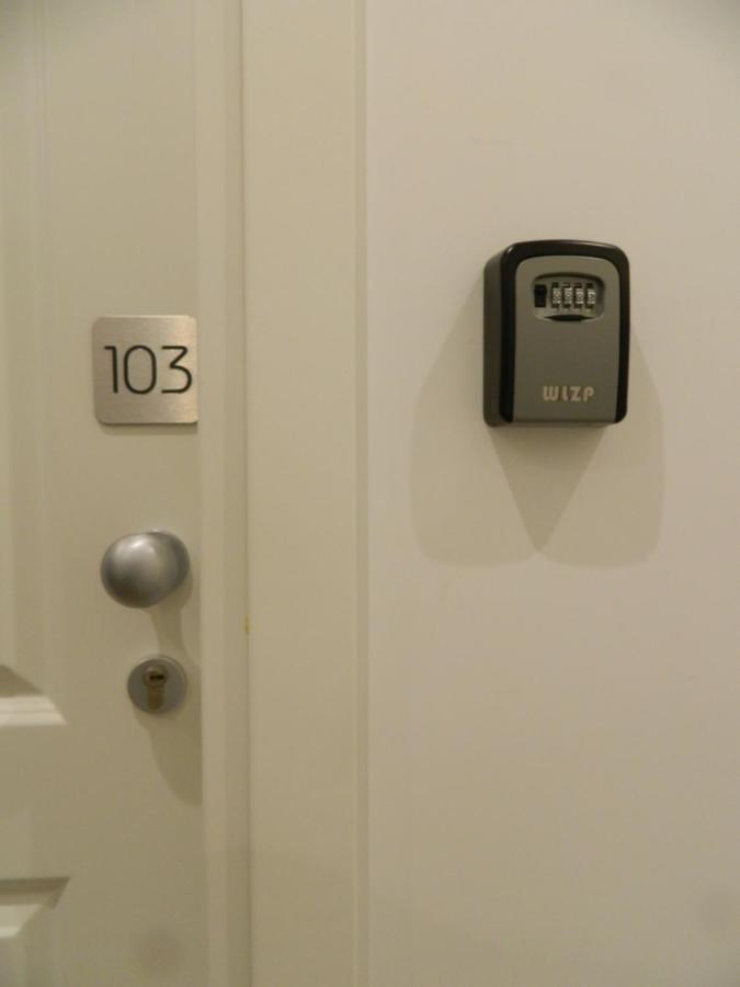 Pensión Eighty Four Luxury 3*