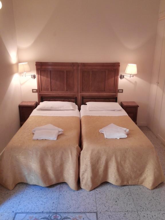 Pensión Maison De Marta