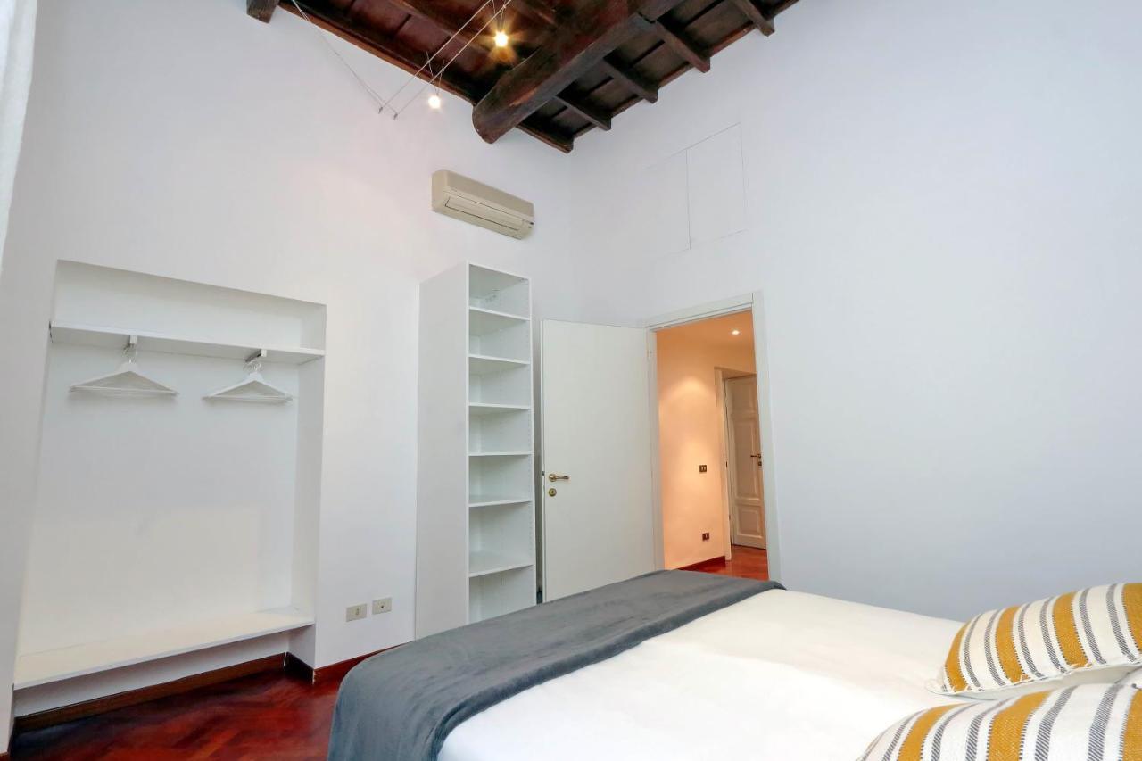 Campo dei Fiori 3-Bed Apartment hi standing *