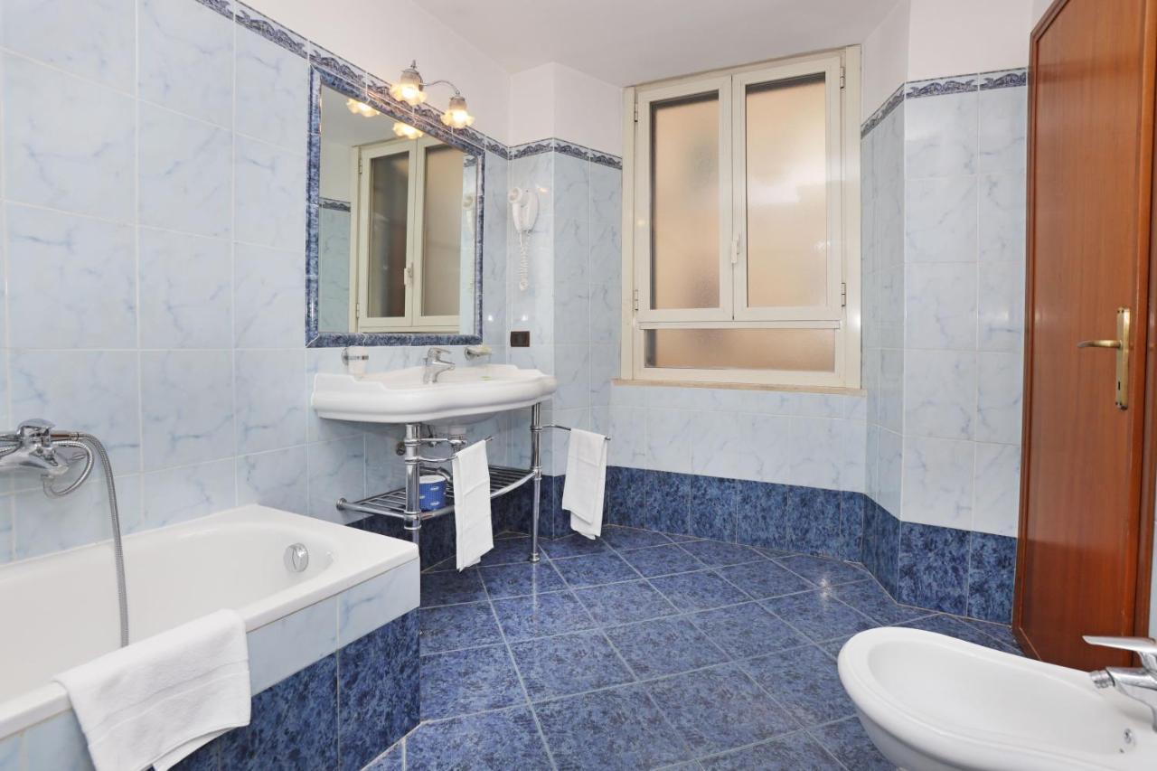 Rimini 3* Roma