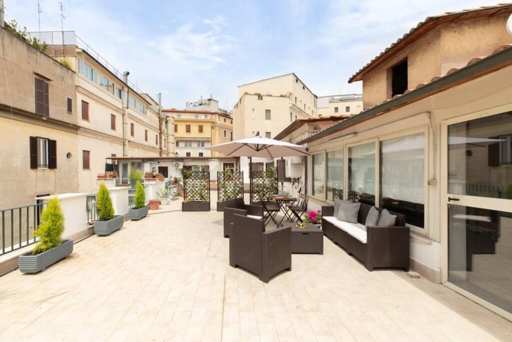 Iflat Opera Penthouse With Terrace * Rom
