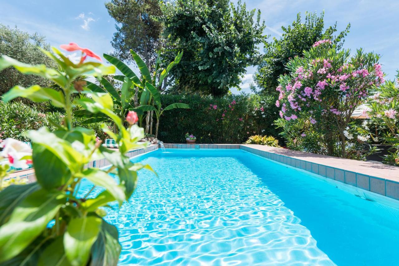 Gjestgiverier Appia Antica 2*