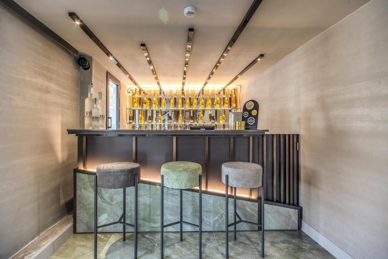 77 Seventy-seven - Maison D'art Collection 4*