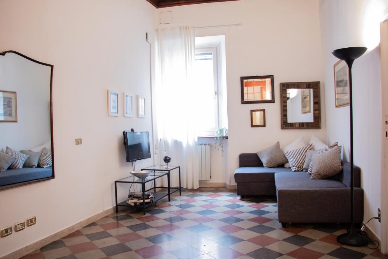 The Rent - Piazza Di Firenze Apartment *
