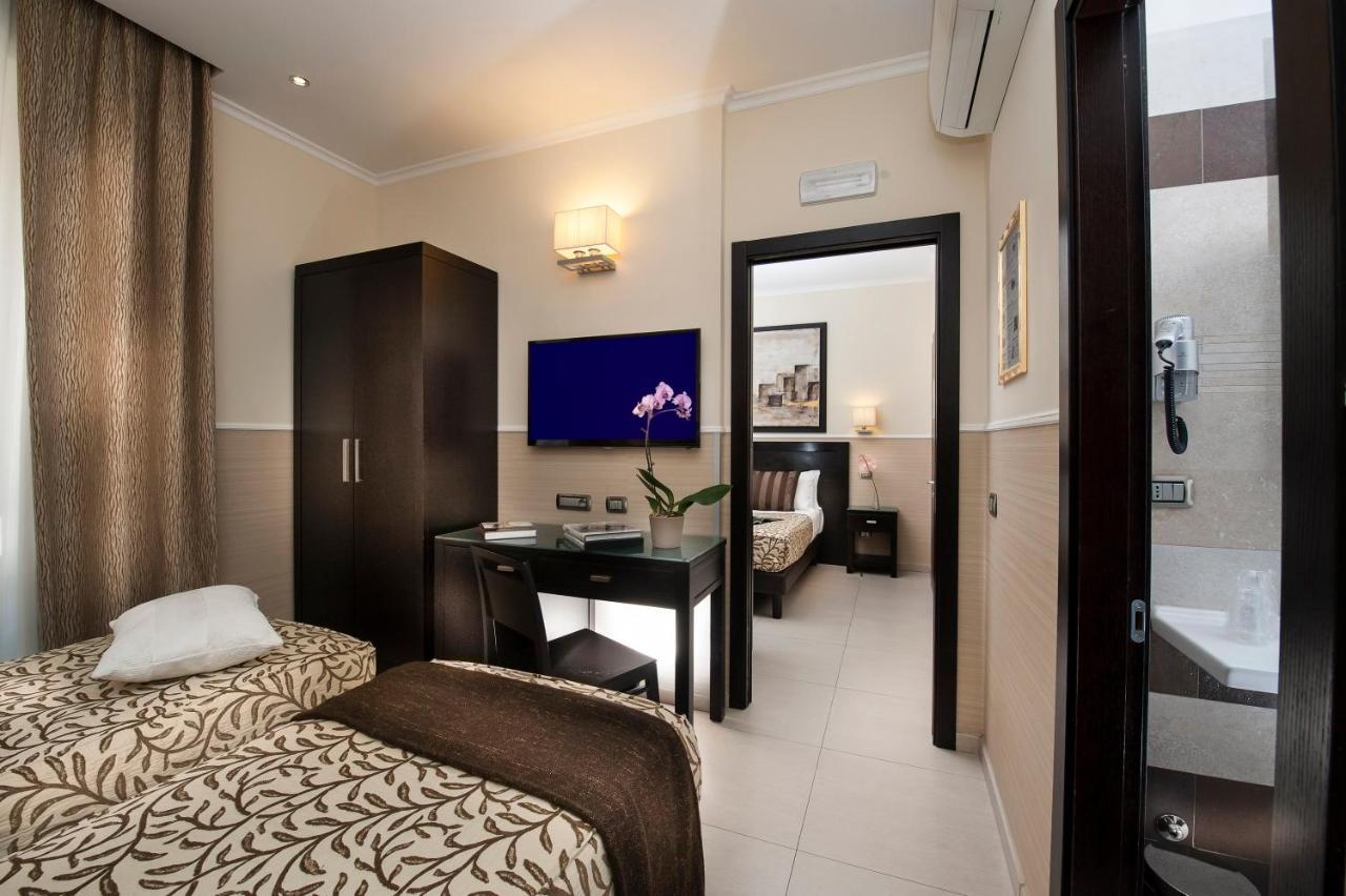 Yes Boutique Hotel 3*