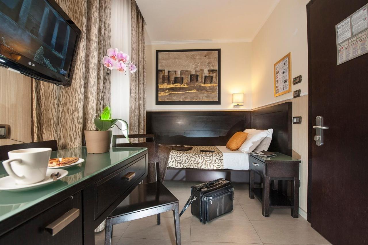 Yes Boutique Hotel 3*