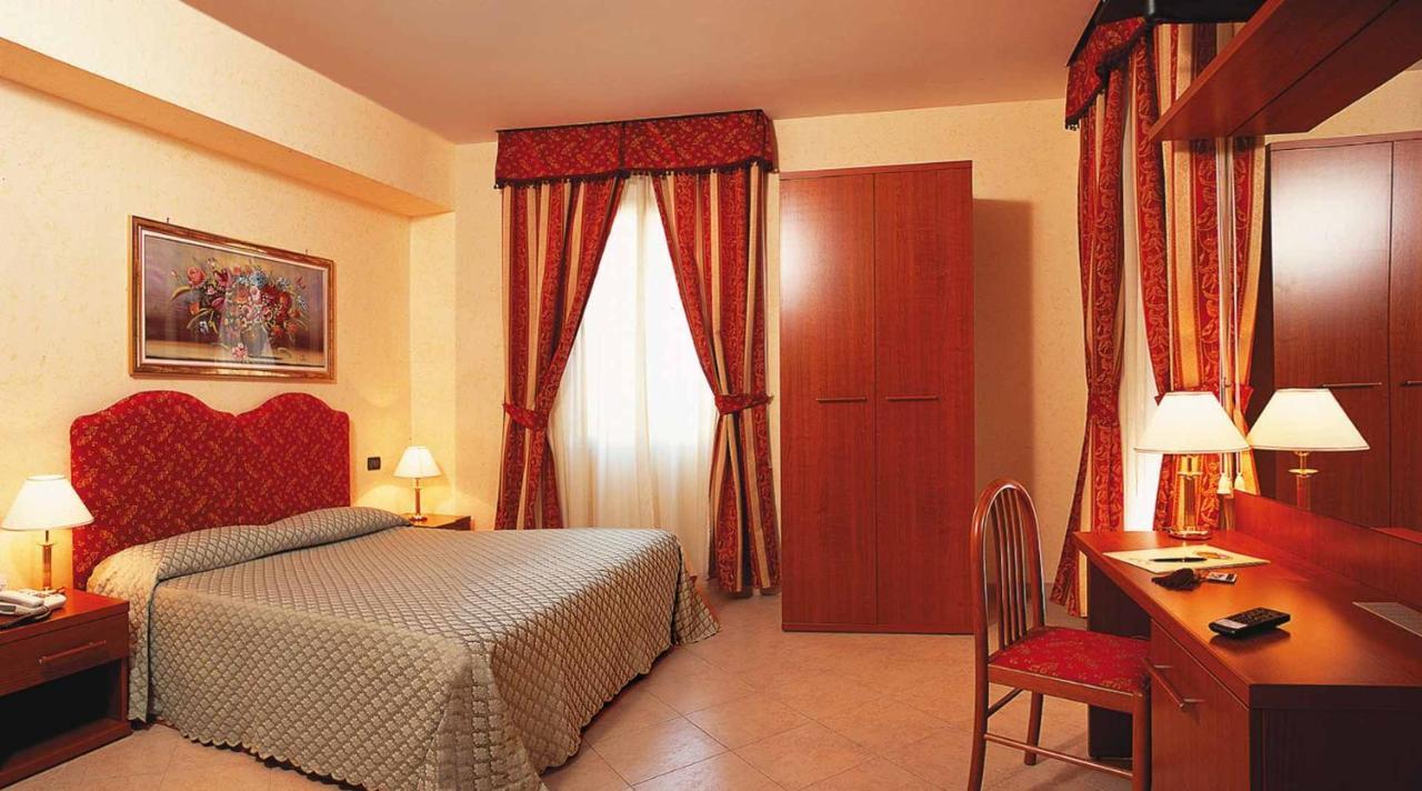 Hotel Stromboli Rom