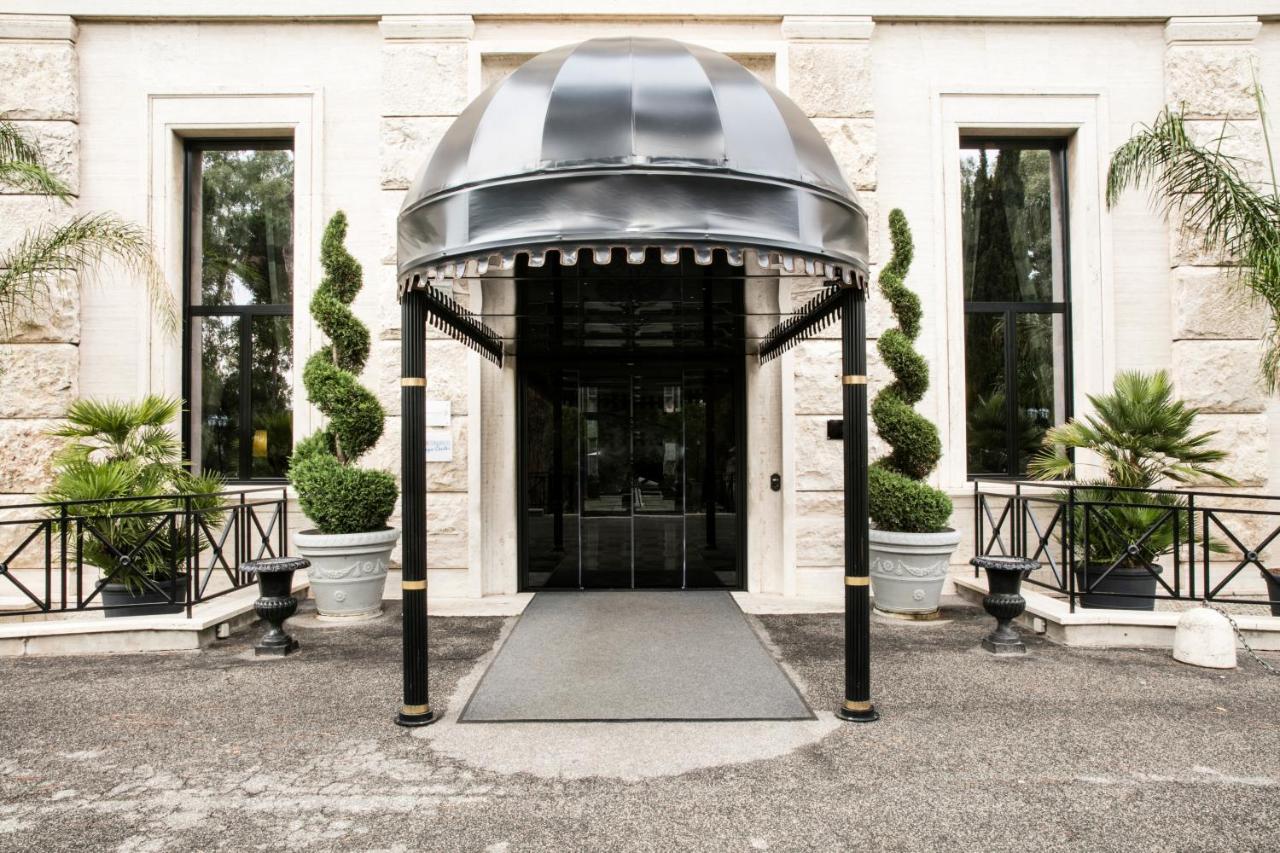 Hotell Th - Carpegna Palace 4*