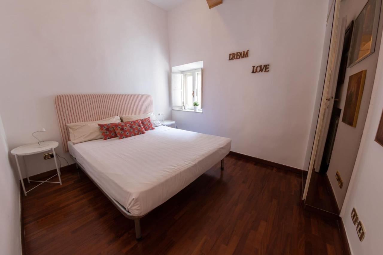 Apartment The Rent - Piazza Di Firenze