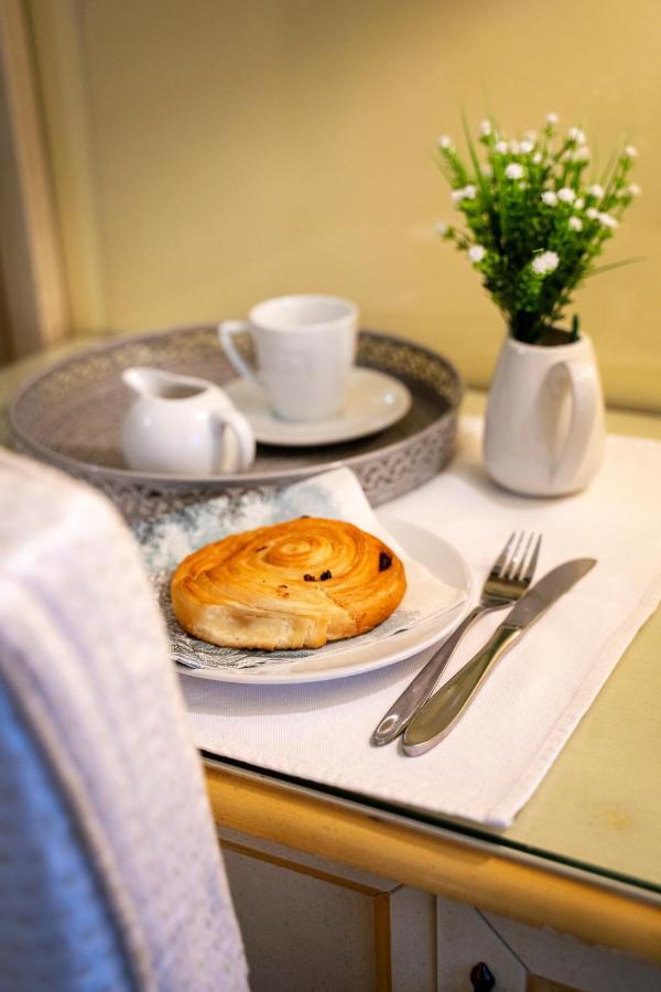 Domus Pinciana Acomodação com café da manhã  Roma