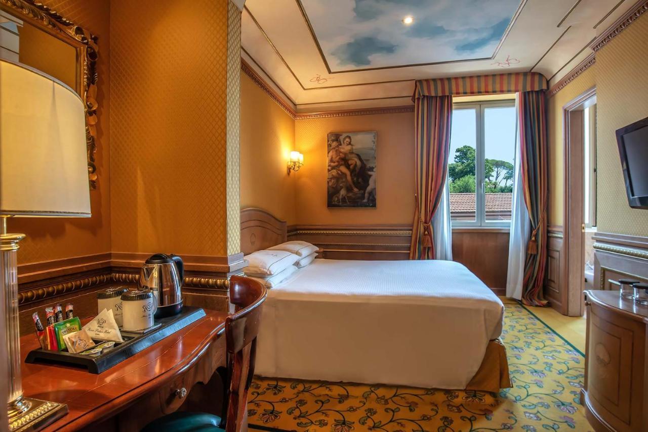 River Palace Hotell