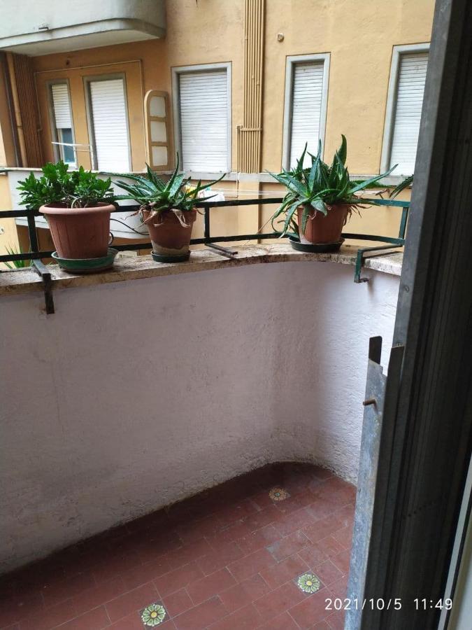 Quarto em Acomodações Particulares Affittacamera Ferracani Roma