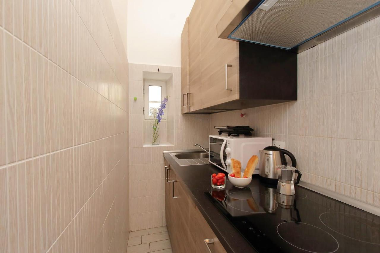 Leilighet 4bnb - Ombrellari 4 *
