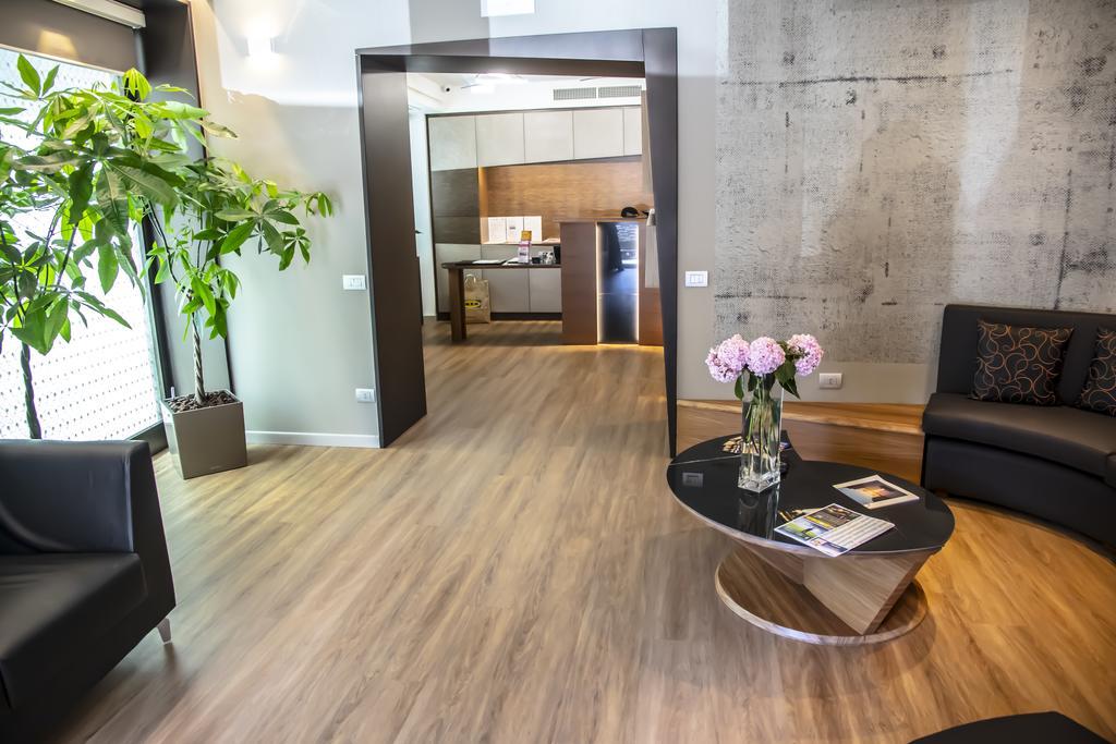 Art - Gruppo Trevi Hotell