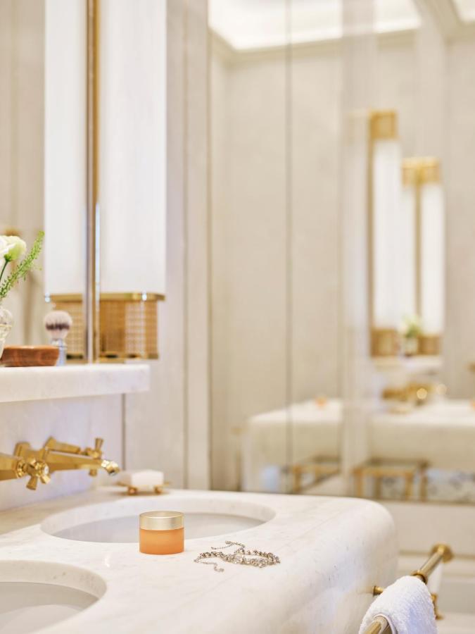Eden - Dorchester Collection 5*