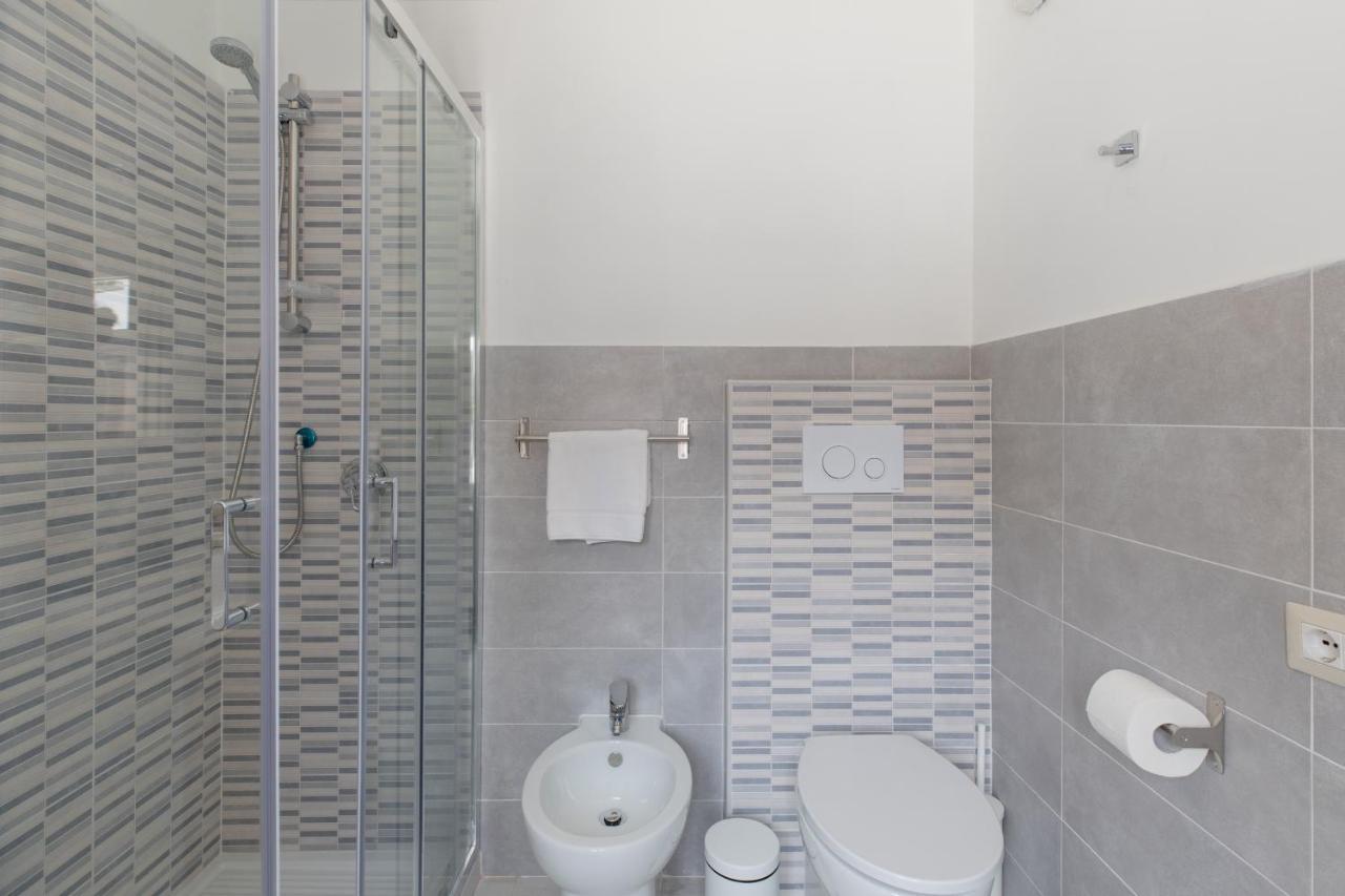 Apartment Iflat Opera Penthouse With Terrace Rom