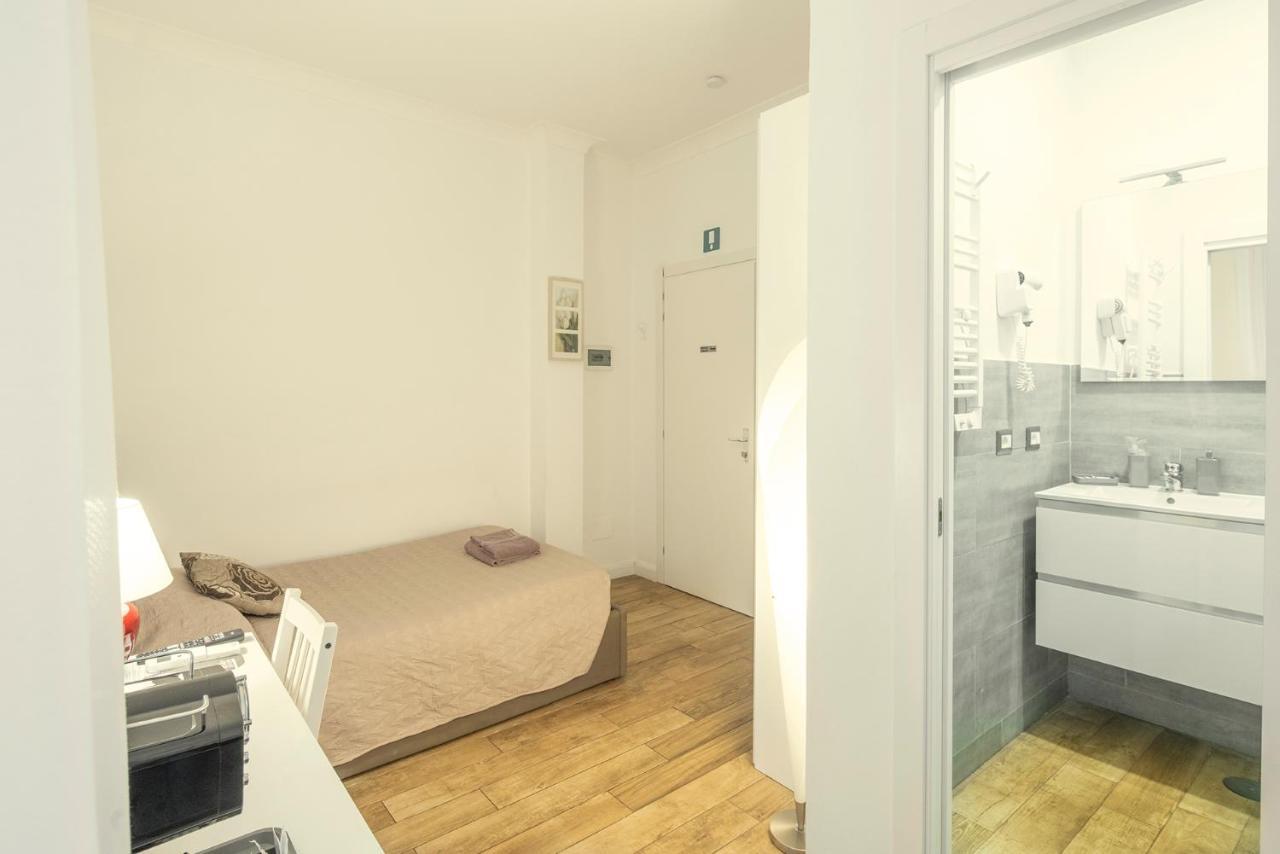 Garden House - Luxury - Only Self Check In Casa de hóspedes 2*