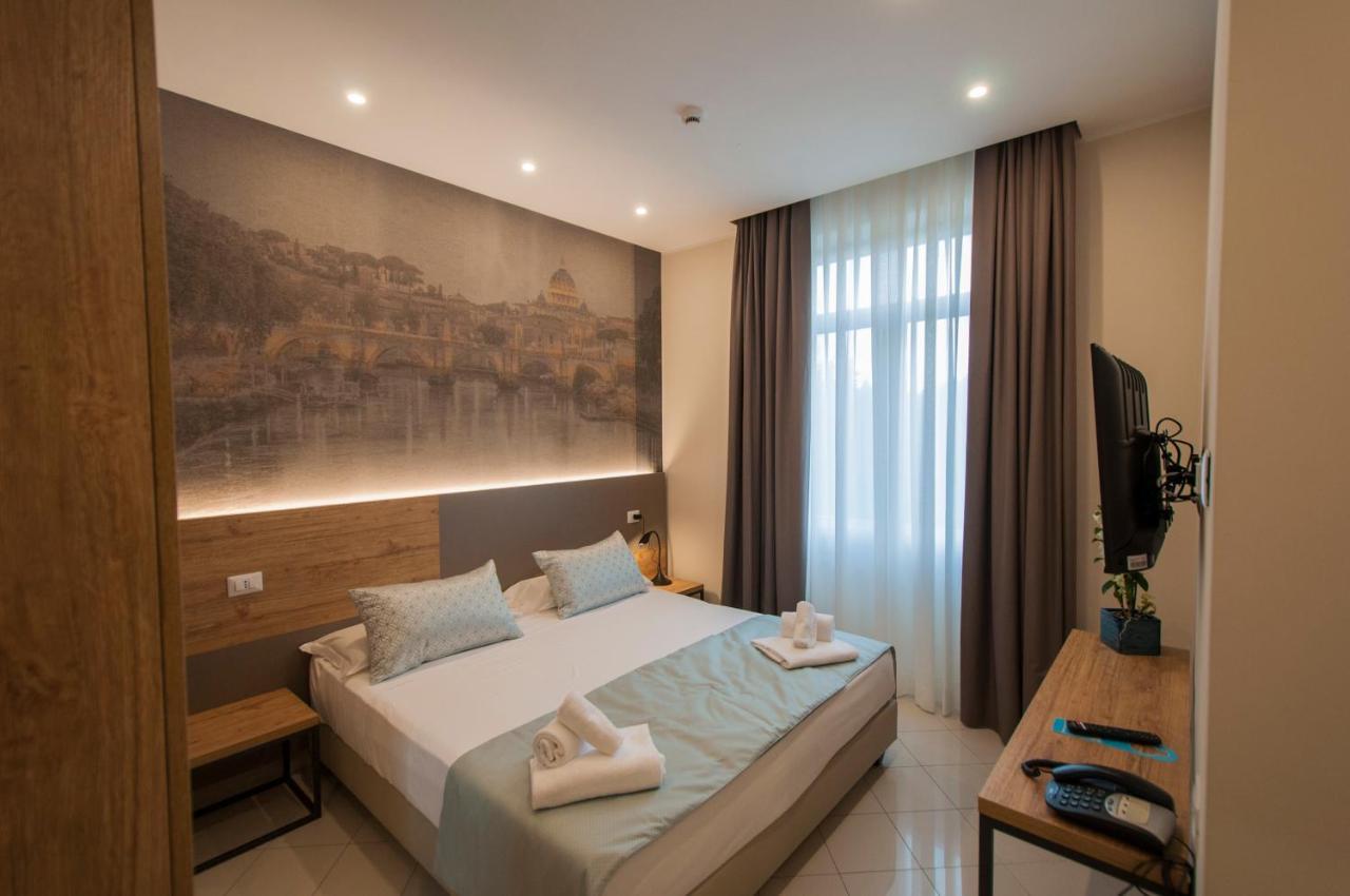 Aurelia 3* Rome