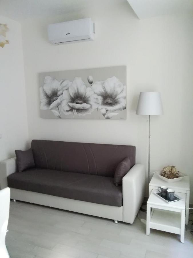 La Casa Di Ludovica All'appio Latino Apartamento *