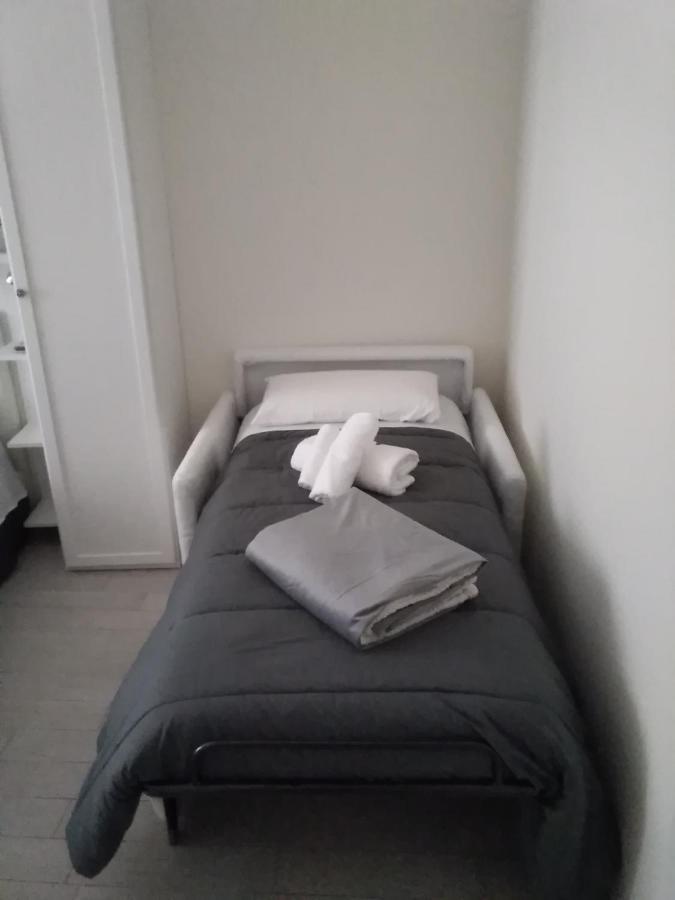 La Casa Di Ludovica All'appio Latino Apartamento