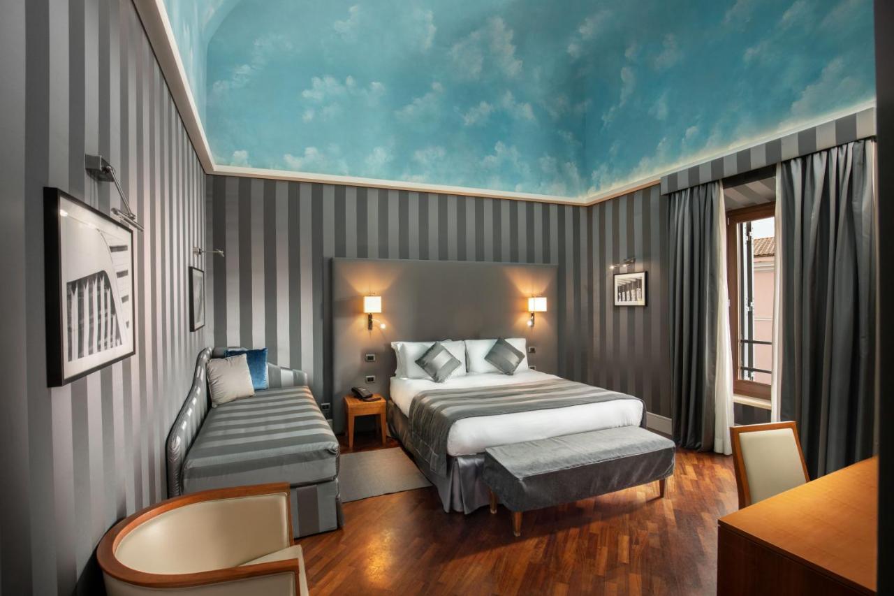 Monti Palace Hotell
