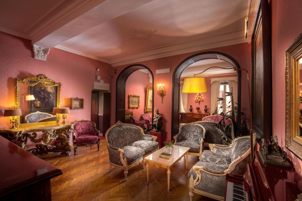 Residenza Frattina Guest house