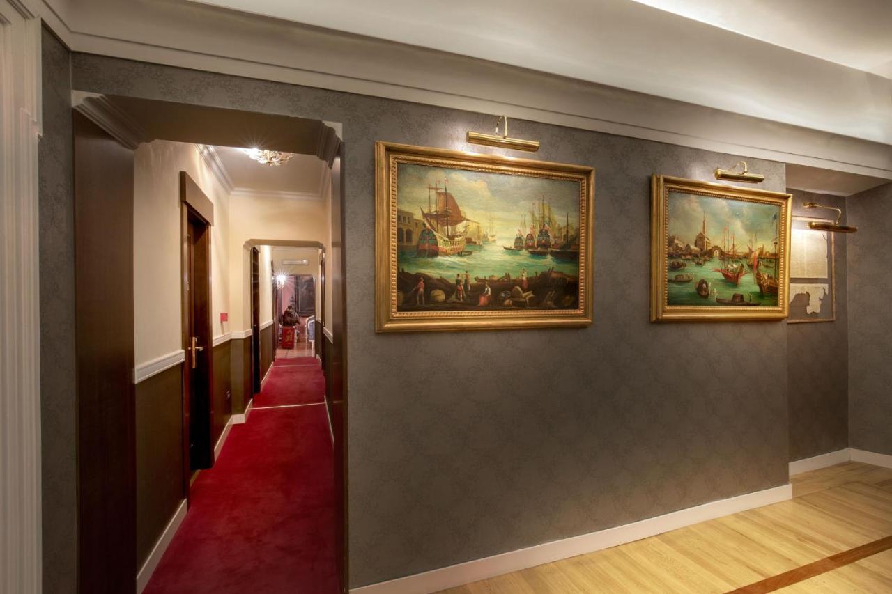 Residenza Frattina Guest house Rome