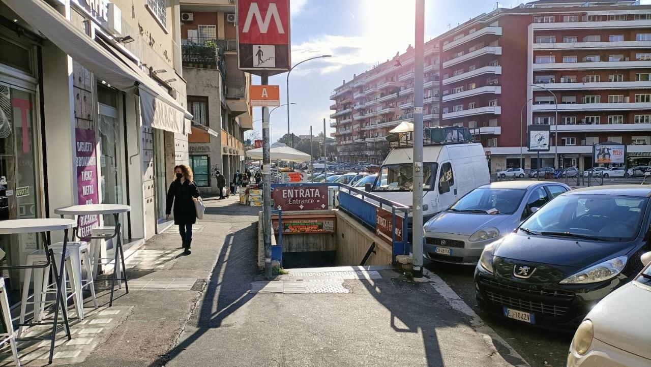 Casa Mia Metro A 100mt Apartamento Roma