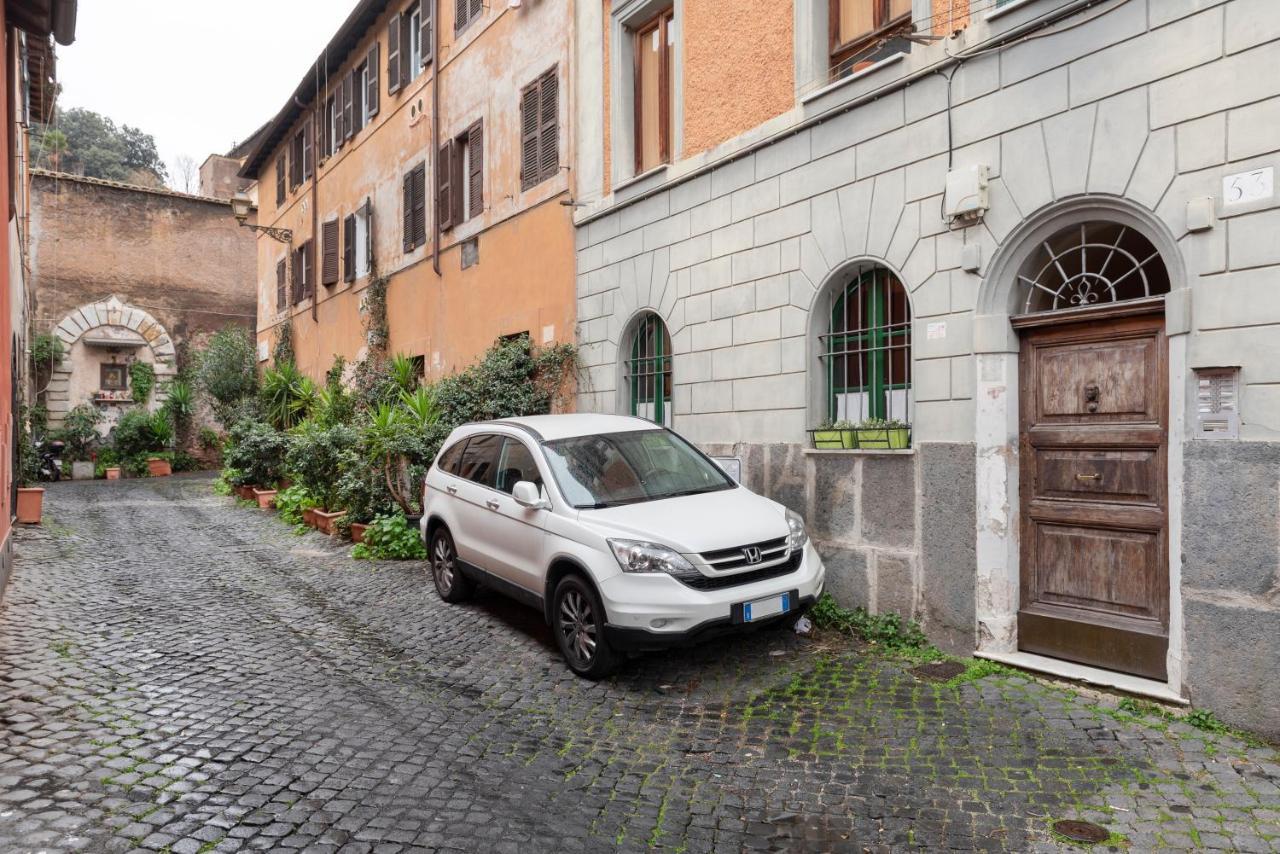Appartamento Trastevere 53 *