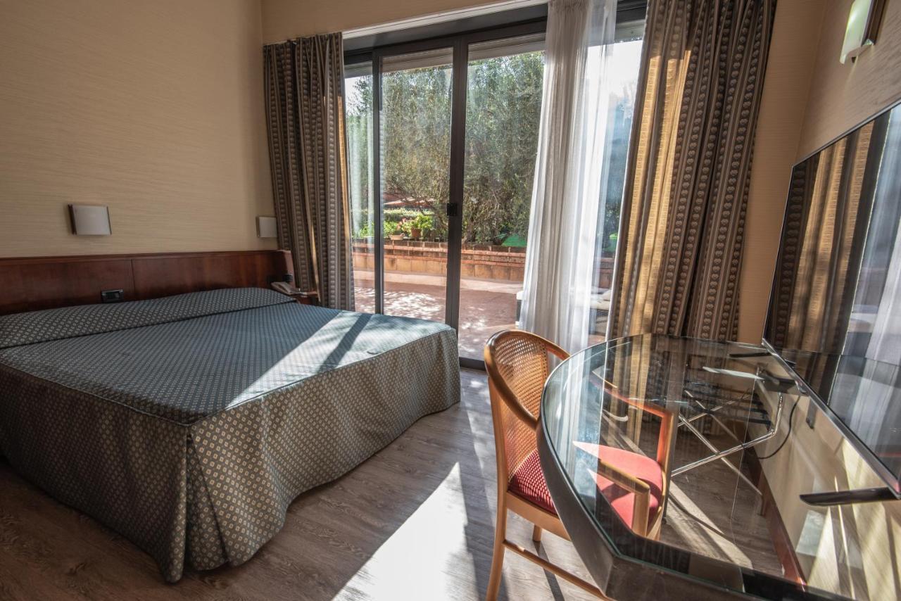 Hotel Petra Roma