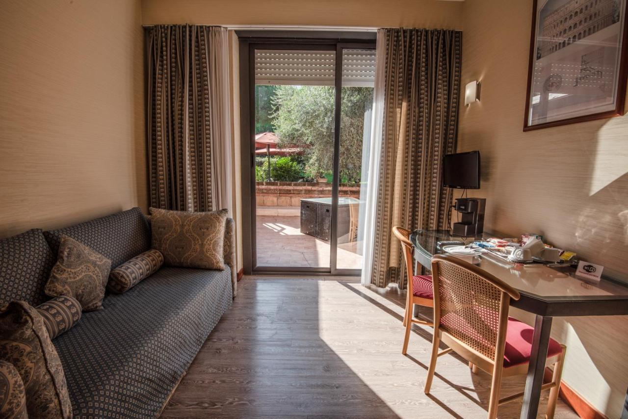 Petra Hotel 4*