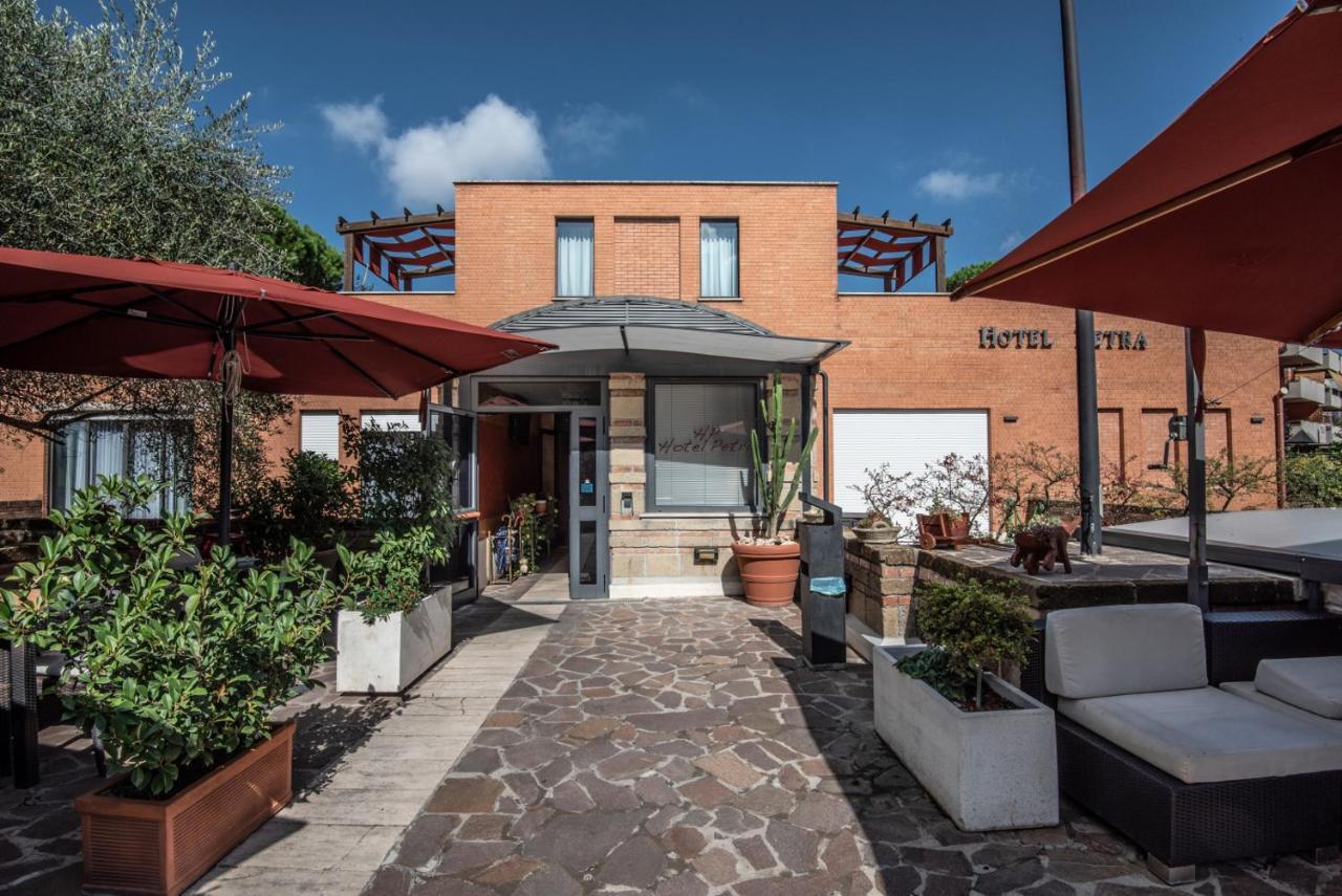 Hotel Petra 4*