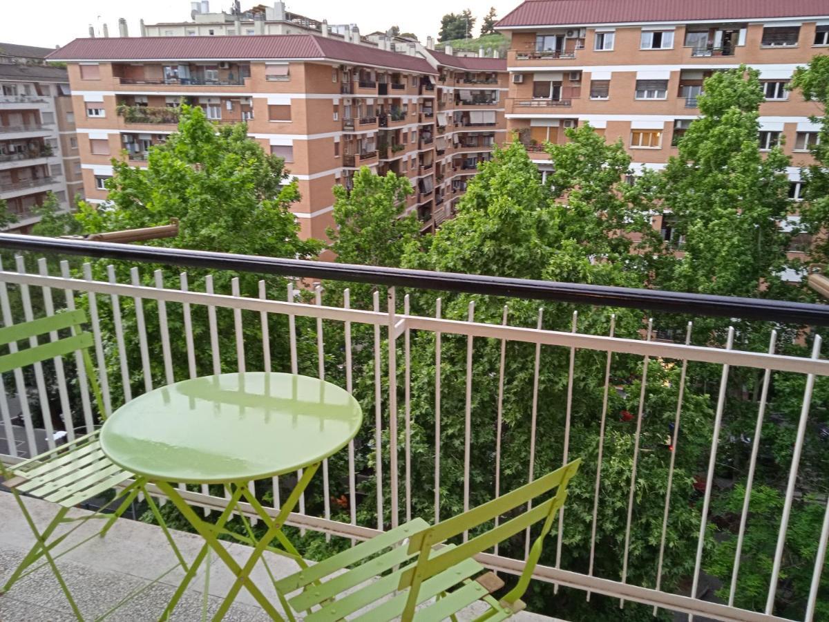 L' Interno 22 *