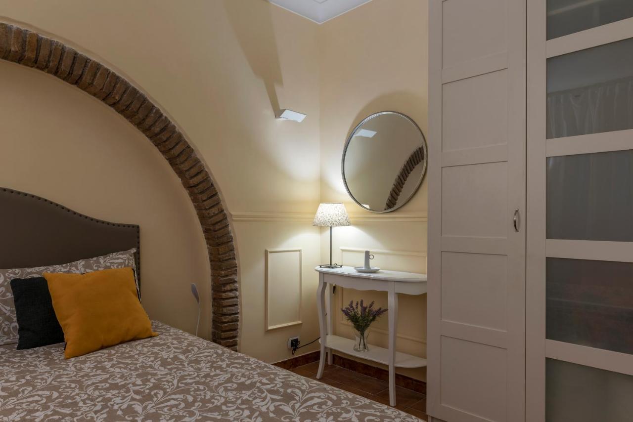 Piazza Navona & Pantheon Apartment *