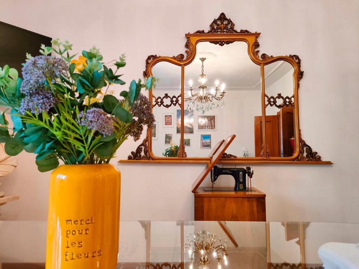 Non Ti Scordar Di Me - Granny's House *