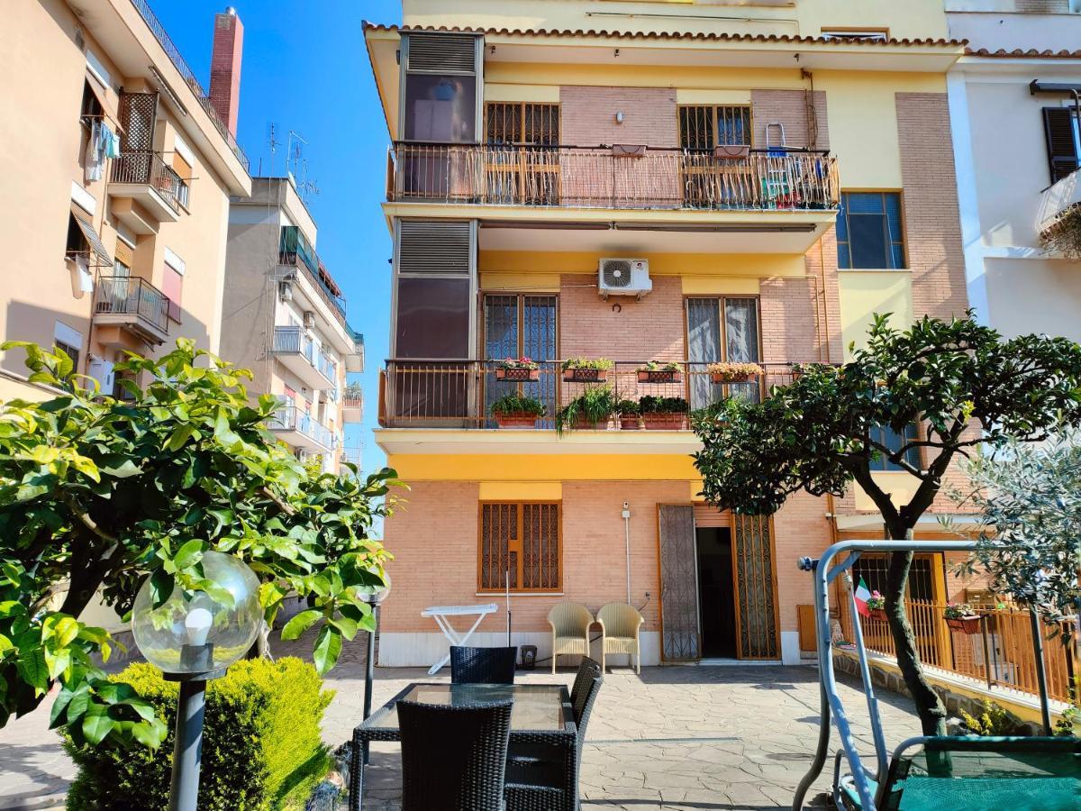 Non Ti Scordar Di Me - Granny's House Rom
