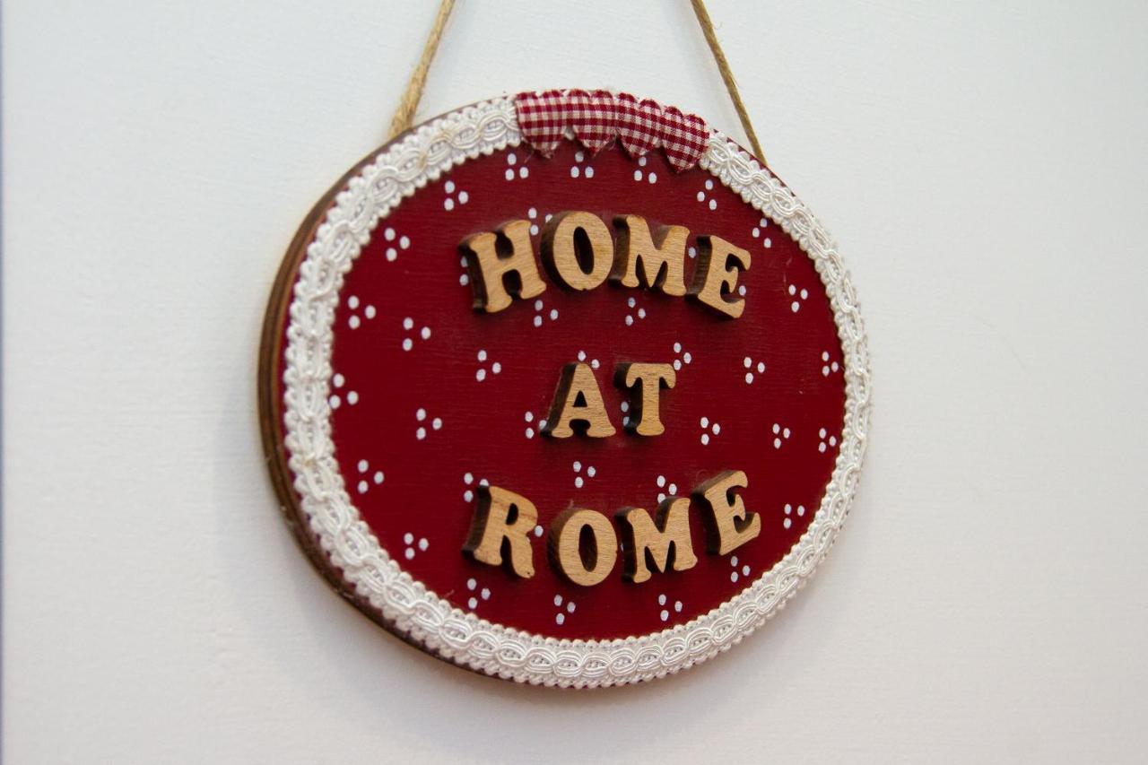 At Vatican Apartment&rooms * Rom