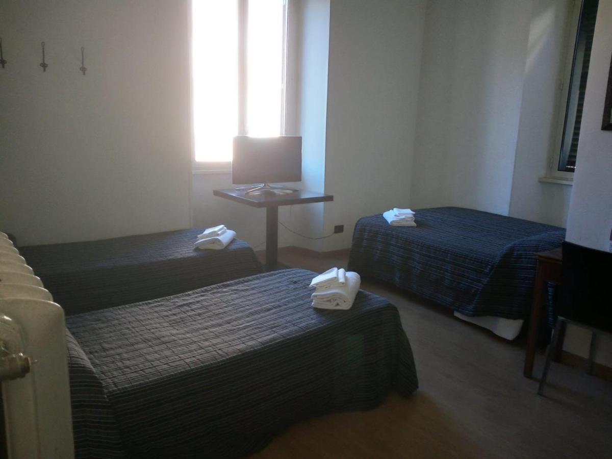 Marvi Hotel 2*