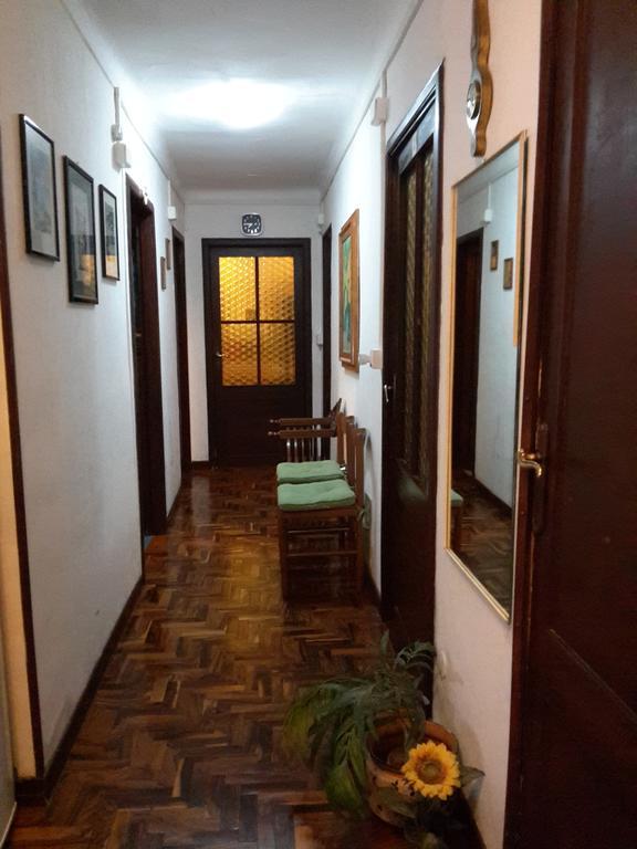 2000 Hostel