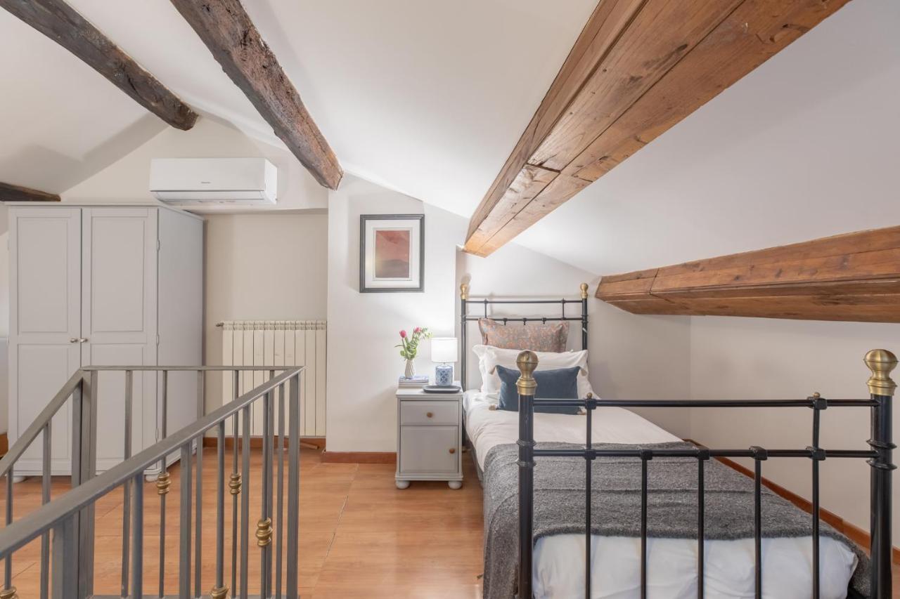 Apartment Iflat Charming Near Piazza Venezia Rom