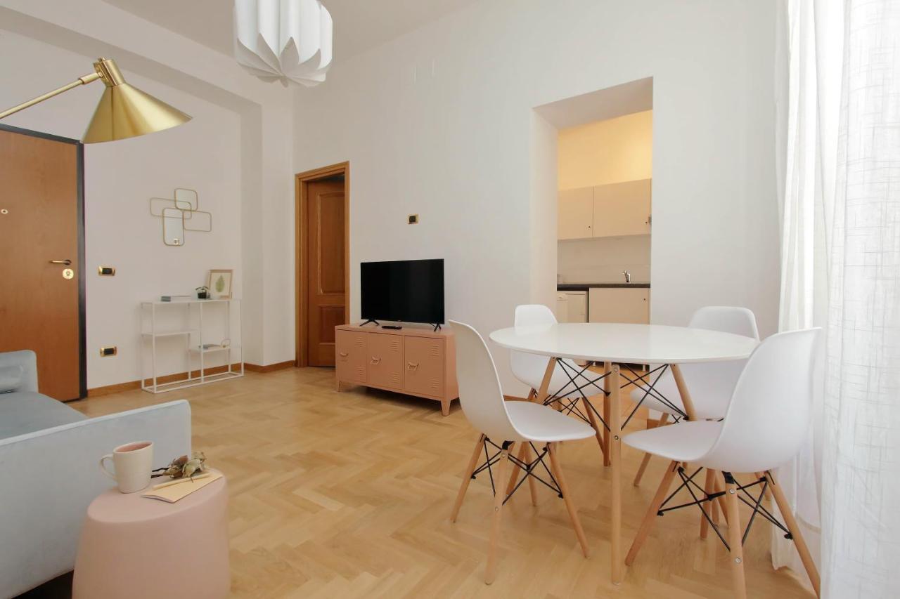 Take Me - Forum Apartment *